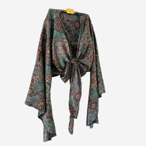 Detail van de 100% zijde stof uit India zachte glans en luxe textuur