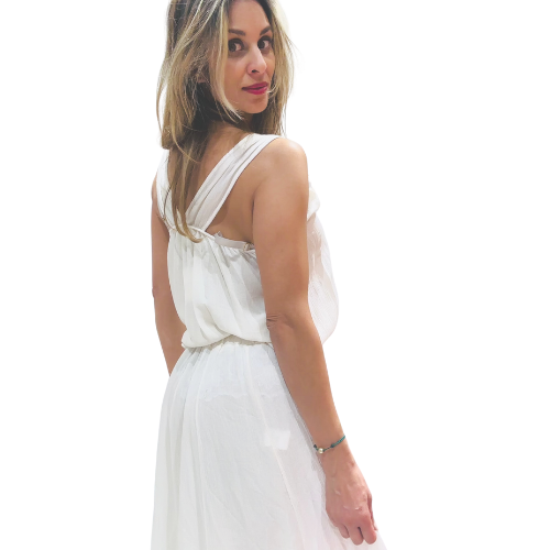 Close-up van de witte Goddess Iris Top – spirituele en sensuele boho stijl